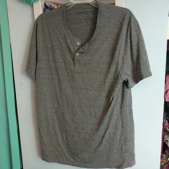 Mens Vintage Banana Republic Henley T 